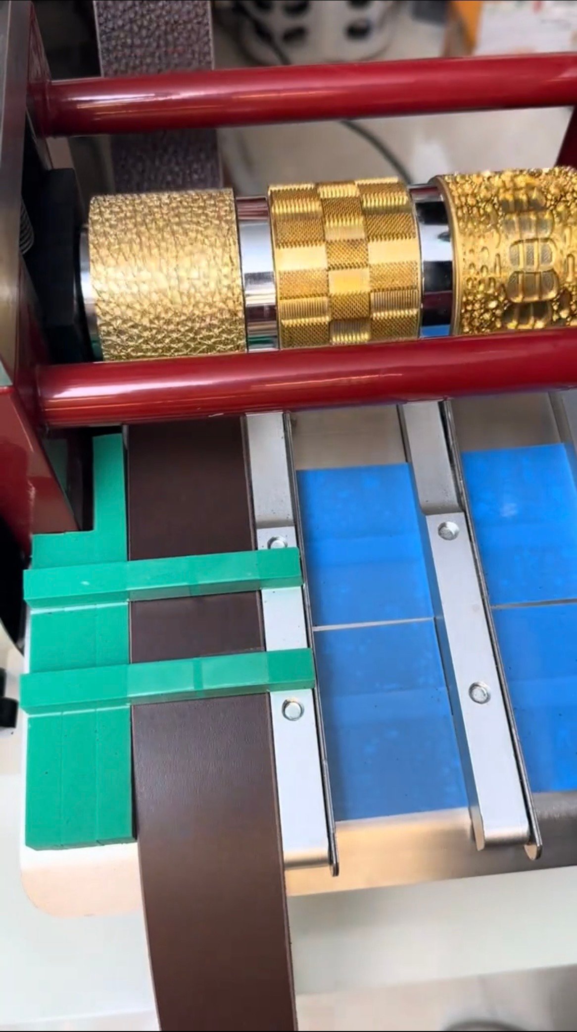 Leather belt machinery application