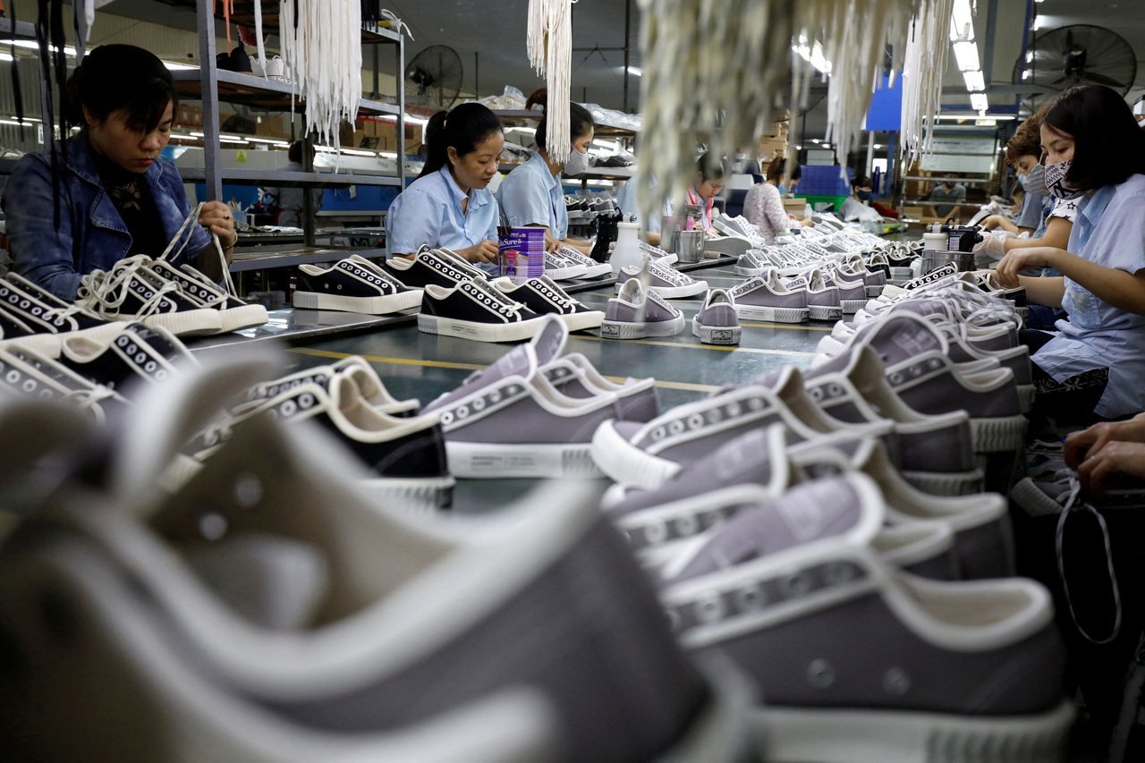 Shoe assembly workshop